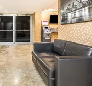 Super 8 by Wyndham North Bergen NJ/NYC Area hotel detail image 3