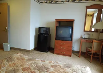 Red Carpet Inn Brooklyn hotel thumbnail 7