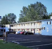 Budget Inn - Syracuse Airport hotel detail image 3