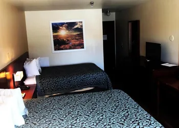 Days Inn by Wyndham Taos hotel thumbnail 4