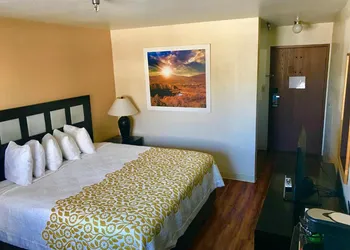Days Inn by Wyndham Taos hotel thumbnail 6