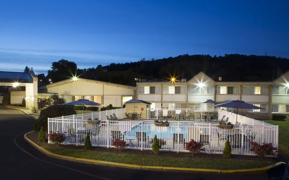 Quality Inn & Suites Vestal Binghamton Near University hotel detail image 2