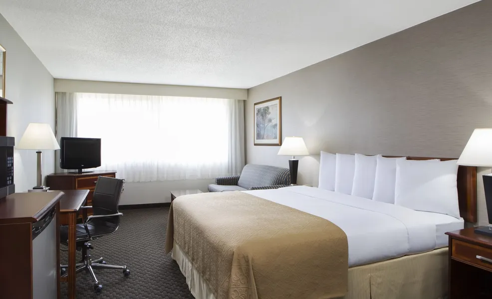 Quality Inn & Suites Vestal Binghamton Near University hotel detail image 6