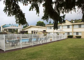 Quality Inn & Suites Vestal Binghamton Near University hotel thumbnail 3
