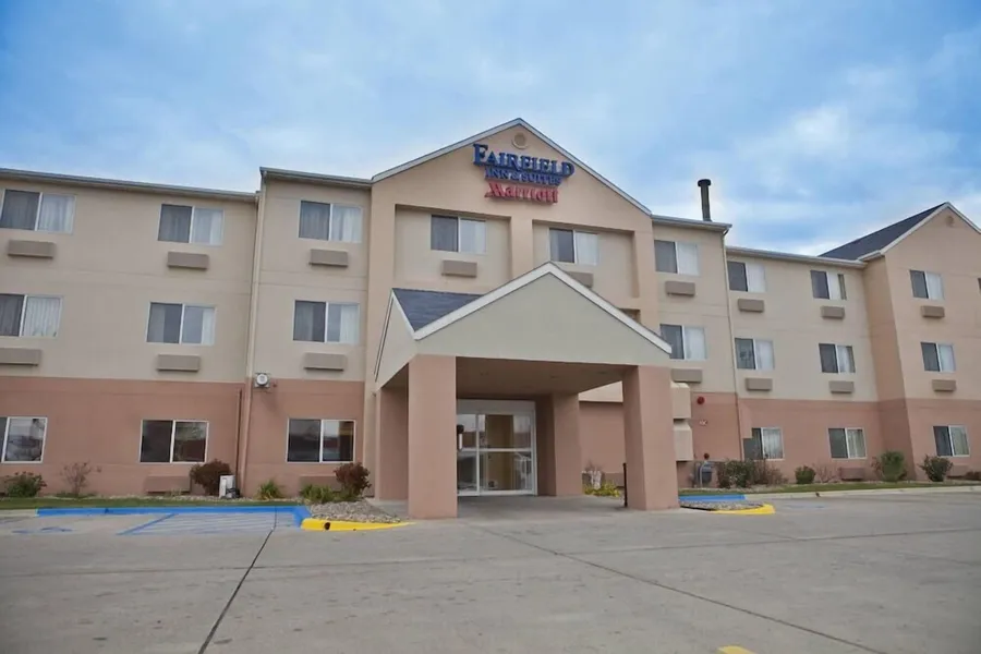 Country Inn & Suites by Radisson, Bismarck-Mandan hotel detail image 2
