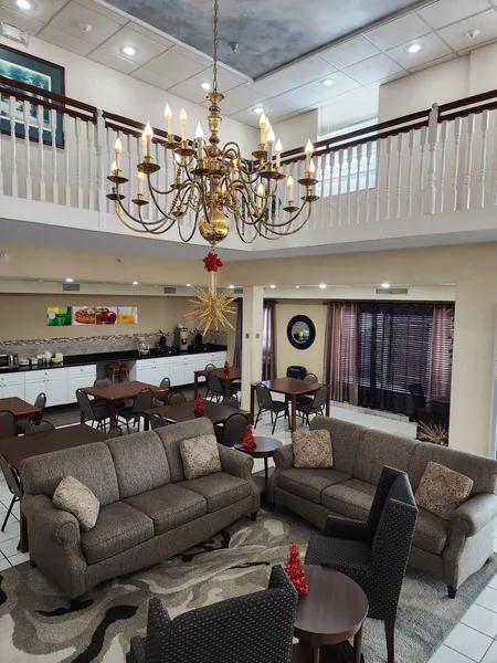 Quality Inn & Suites Bellville - Mansfield hotel detail image 6