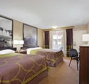 Super 8 by Wyndham Oklahoma/Frontier City hotel detail image 7