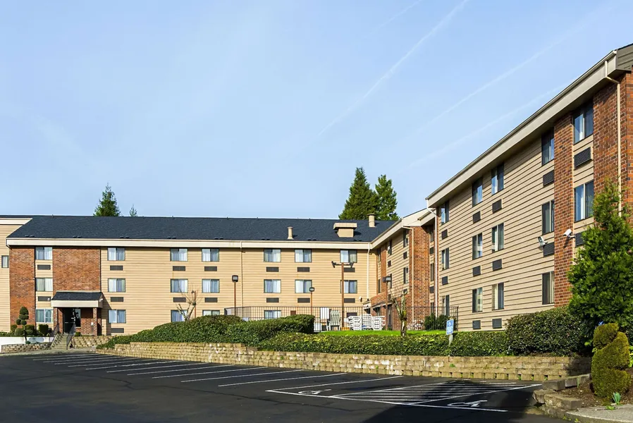 Quality Inn & Suites Clackamas – Portland hotel detail image 2