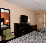 Days Inn by Wyndham Pittsburgh-Harmarville hotel detail image 5