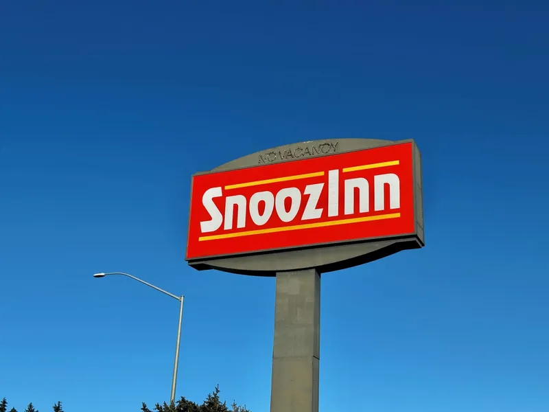 Snoozinn hotel detail image 2