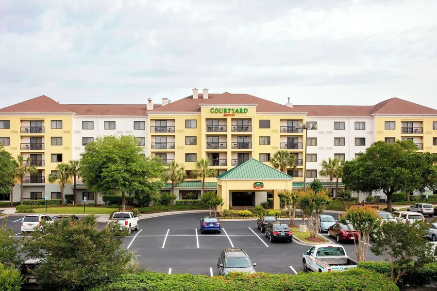 Courtyard by Marriott Myrtle Beach Barefoot Landing hotel detail image 2