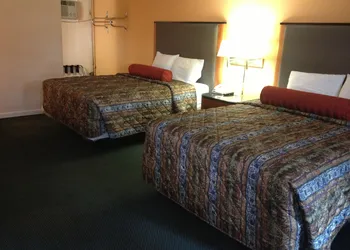 Sentinel Motel hotel thumbnail 6