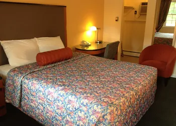Sentinel Motel hotel thumbnail 7