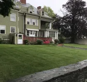 Edgewood Manor hotel detail image 3