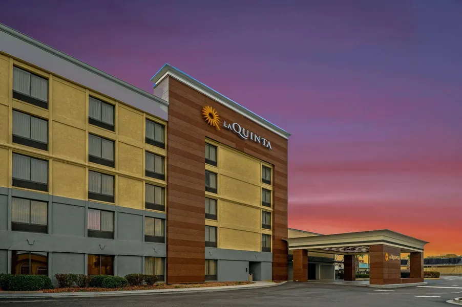 La Quinta Inn by Wyndham Columbia SE / Fort Jackson hotel detail image 2