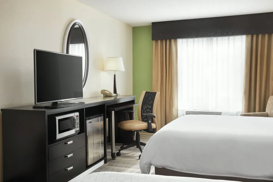 Holiday Inn Express I-26 & Us 29 At Westgate Mall by IHG hotel detail image 6