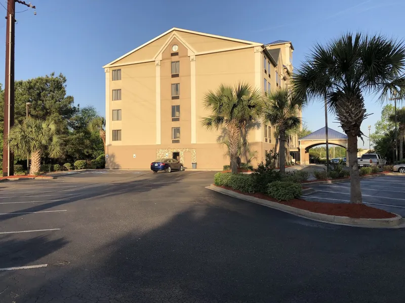 Country Inn & Suites by Radisson, Murrells Inlet, SC hotel detail image 2
