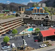 Crossroads Inn & Suites hotel detail image 5
