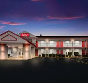 Red Roof Inn & Suites Jackson, TN hotel detail image 4