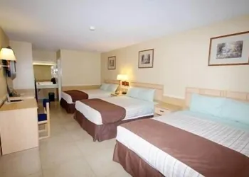 Executive Inn hotel thumbnail 4