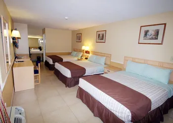 Executive Inn hotel thumbnail 5