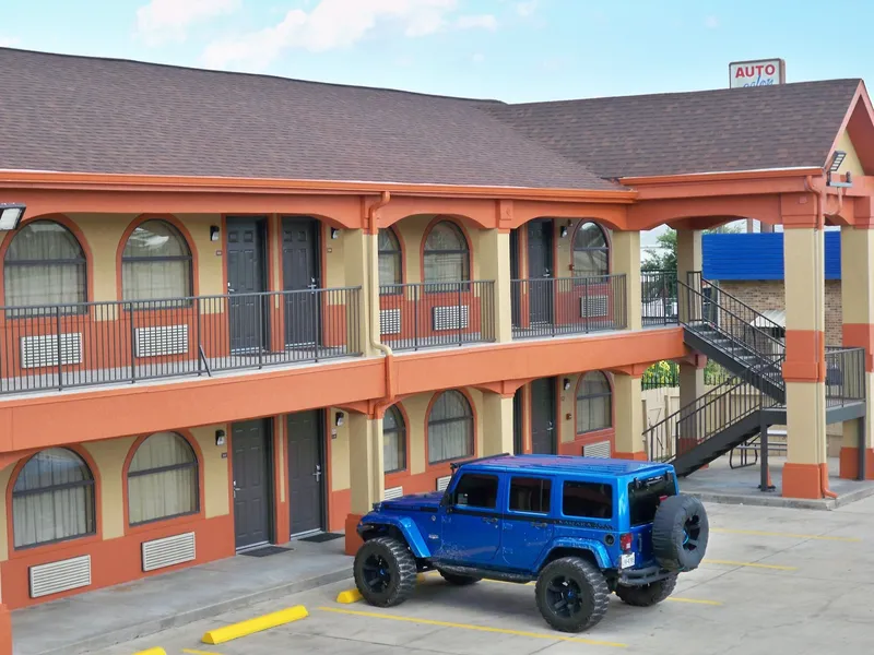 Scottish Inn & Suites hotel detail image 6