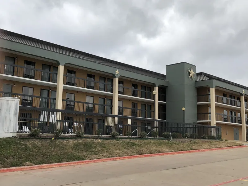 Quality Inn West Fort Worth hotel detail image 2