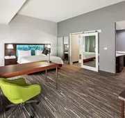 Hampton Inn & Suites Houston-Bush Intercontinental Aprt hotel detail image 7