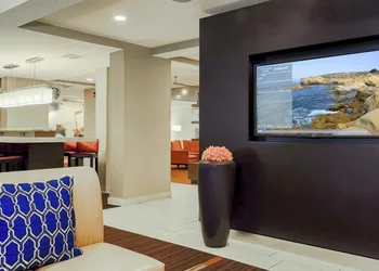 City Express by Marriott Houston Intercontinental Airport hotel thumbnail 2