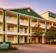 HomeTowne Studios by Red Roof Houston - West Oaks/ Energy Corridor hotel detail image 7