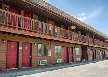 Flat Creek Inn hotel thumbnail 6