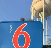 Motel 6 Lewisville, TX - Medical City hotel detail image 3
