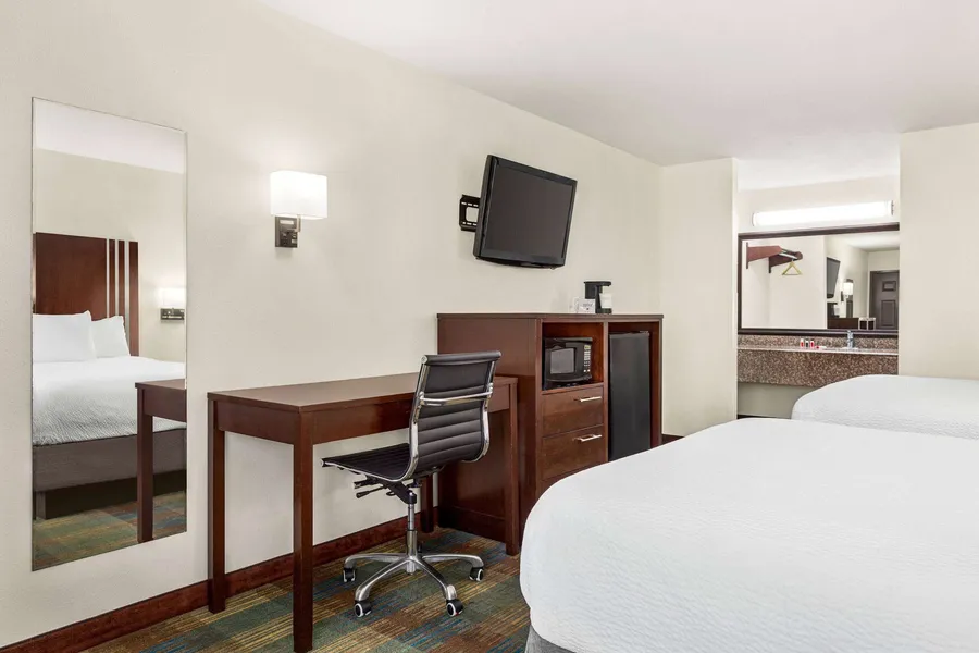 Ramada by Wyndham San Antonio Near SeaWorld/Lackland AFB hotel detail image 6