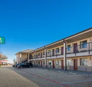 Quality Inn & Suites Weatherford hotel detail image 3