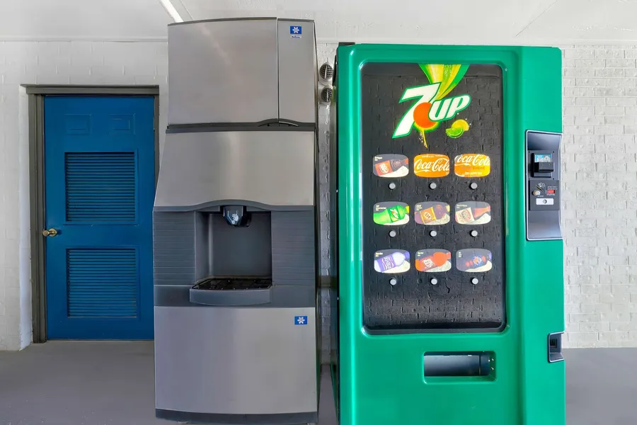 Studio 6 Waco, TX - Downtown - Baylor hotel detail image 6
