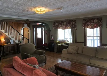 Smugglers Notch Inn hotel thumbnail 7