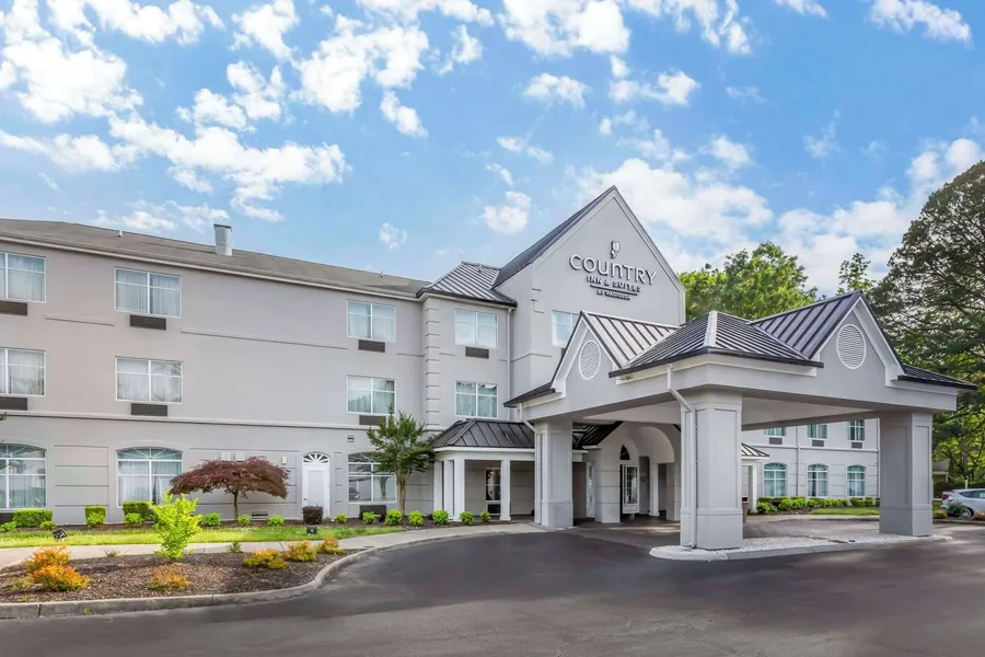 Country Inn & Suites by Radisson, Newport News South, VA hotel detail image 2