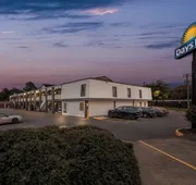 Days Inn by Wyndham Chesapeake hotel detail image 5