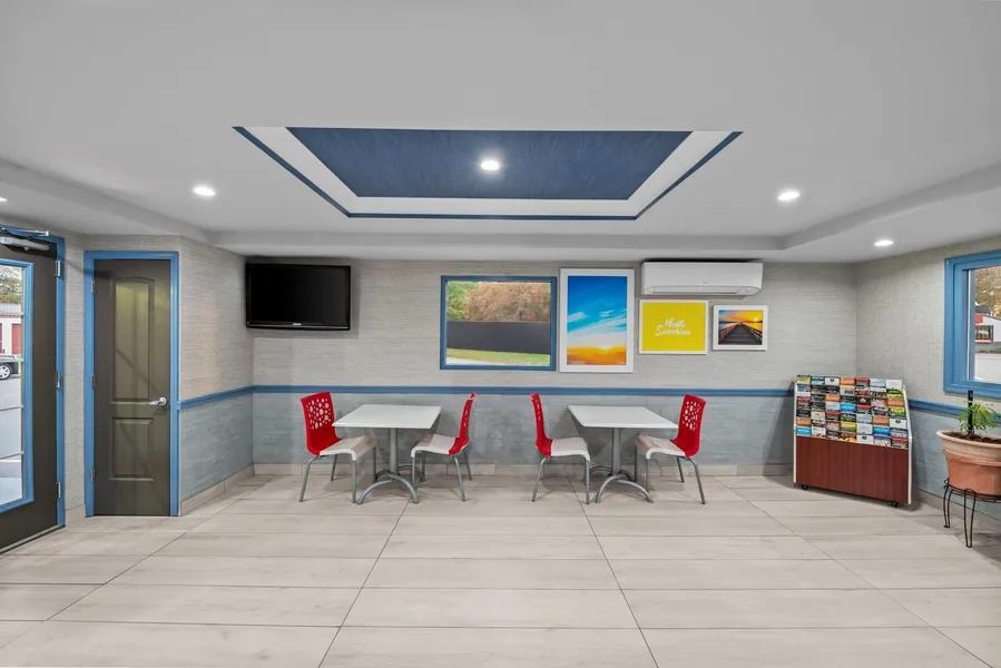 Days Inn by Wyndham Chesapeake hotel detail image 6