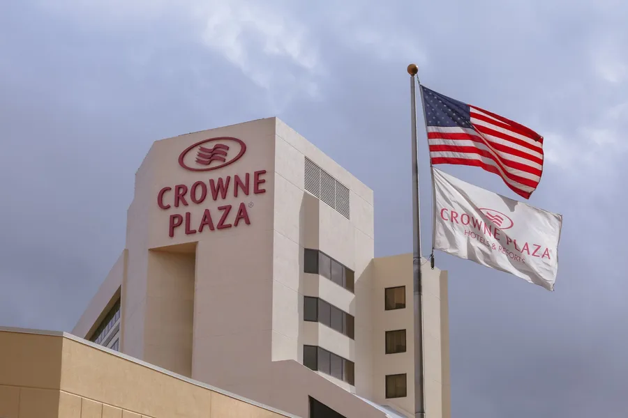 Crowne Plaza Virginia Beach Town Center by IHG hotel detail image 6
