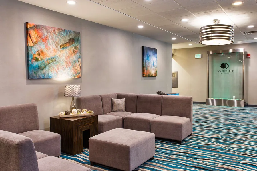 DoubleTree by Hilton Neenah hotel detail image 6