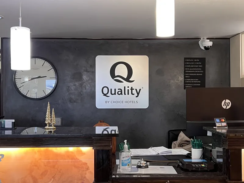 Quality Inn Near Seattle Premium Outlets hotel detail image 2