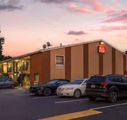 Econo Lodge Inn & Suites Virginia Beach - Norfolk hotel detail image 7