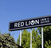 Red Lion Inn & Suites Vancouver hotel detail image 5