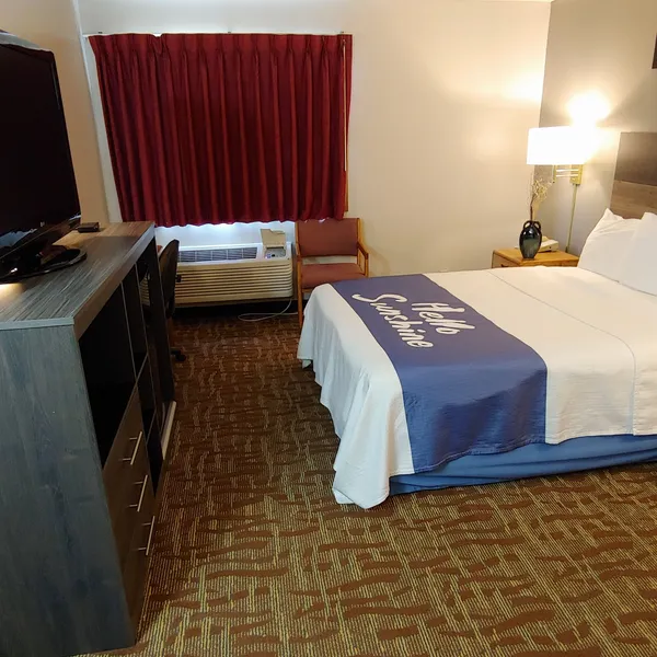 Days Inn by Wyndham West-Eau Claire hotel detail image 6