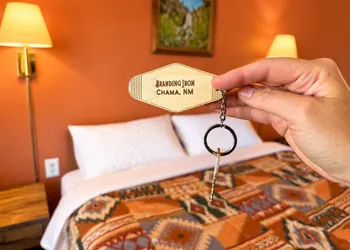 Branding Iron Motel hotel thumbnail 5