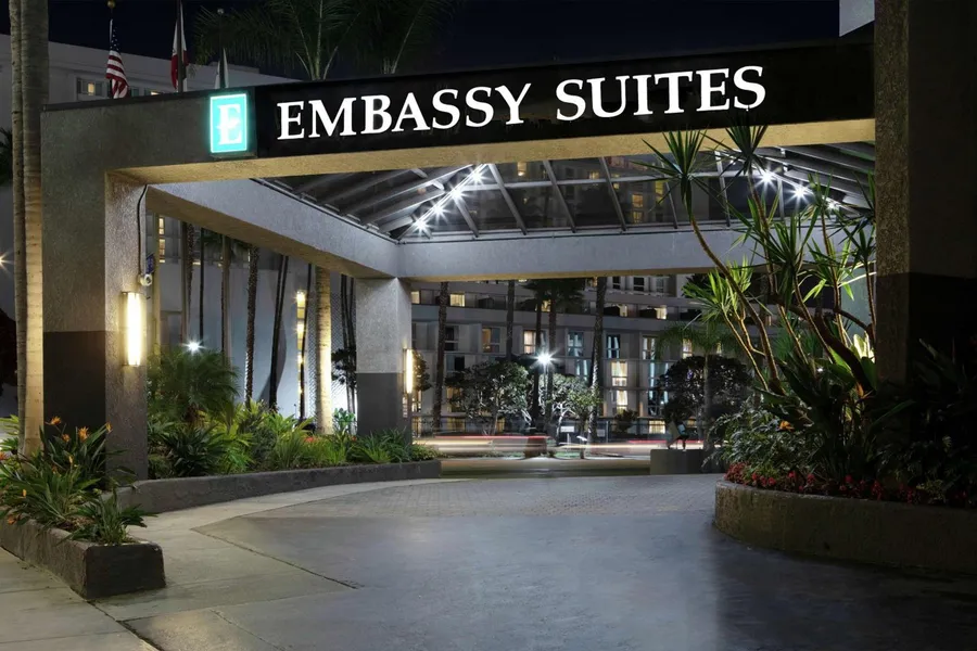 Embassy Suites by Hilton Los Angeles International Airport North hotel detail image 2