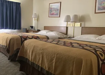 Brookshire Inn hotel thumbnail 7