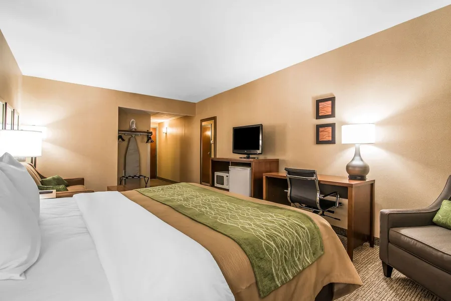 Quality Inn & Suites Towanda hotel detail image 6