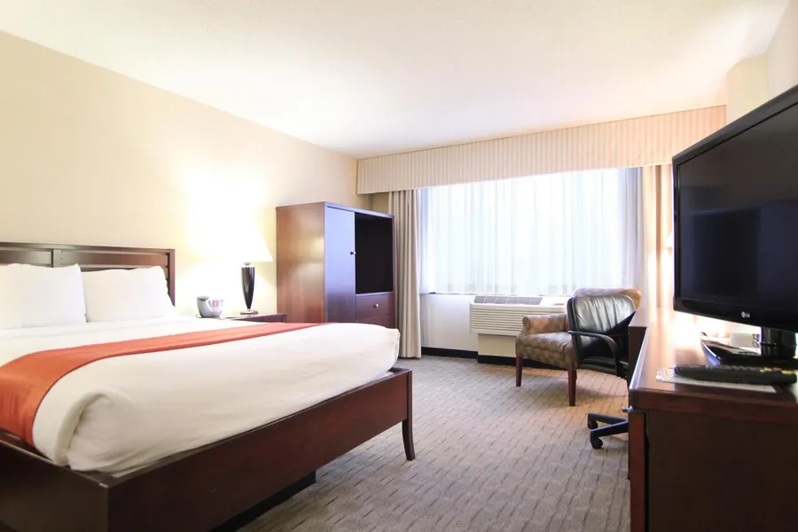 Ramada by Wyndham Minneapolis Airport/Eagan hotel detail image 6